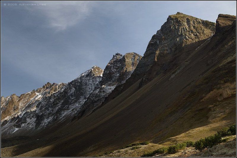 горы,скалы,кратер,цирк,вулкан,камчатка Стены фото превью