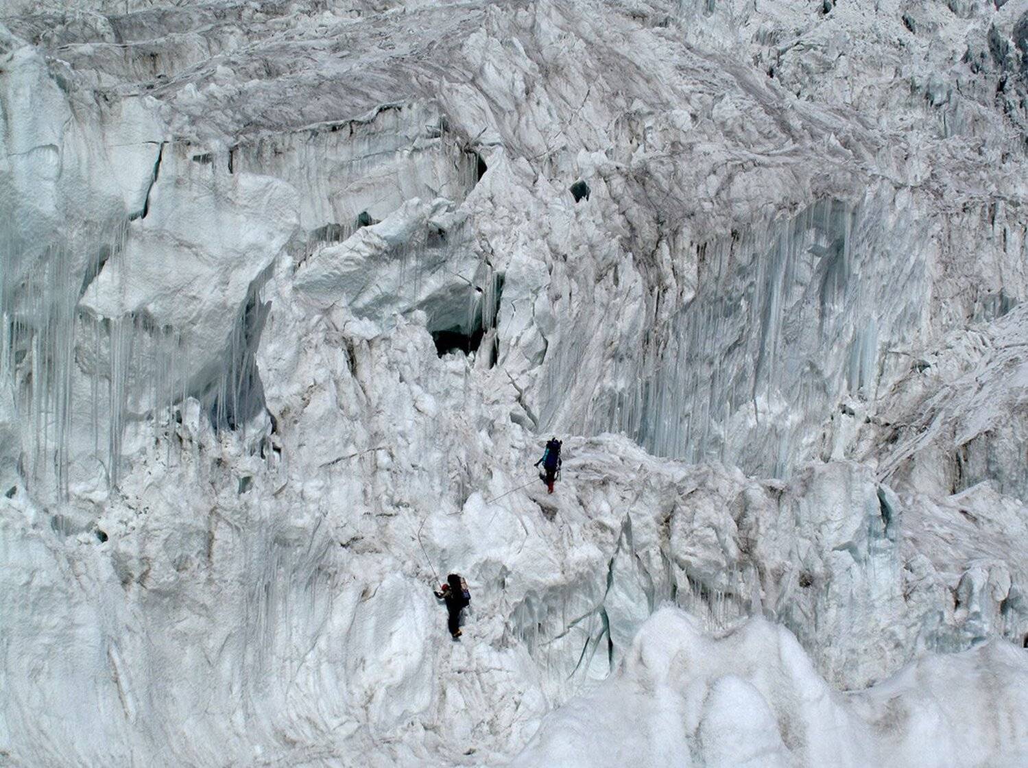 горы, памир, ледник, ледопад, туризм, альпинизм, Иван Жданов