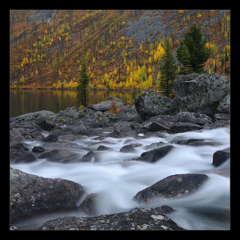 алтай, мульта, водопад, шумы, озеро, нижнее мультинское, вода, камни, деревья, золотая осень Шумы фото превью