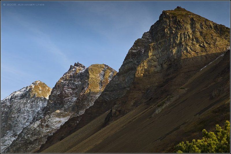 горы,скалы,кратер,цирк,вулкан,камчатка Стены III фото превью