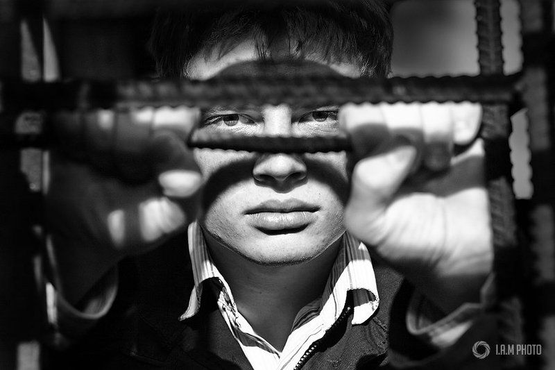 портрет, чб, парень, глаза, взгляд ... фото превью