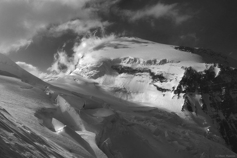 горы, памир, ледник, вершина, пик коммунизма, 7495, облака, туризм, альпинизм ПУТЬ К КОММУНИЗМУ фото превью