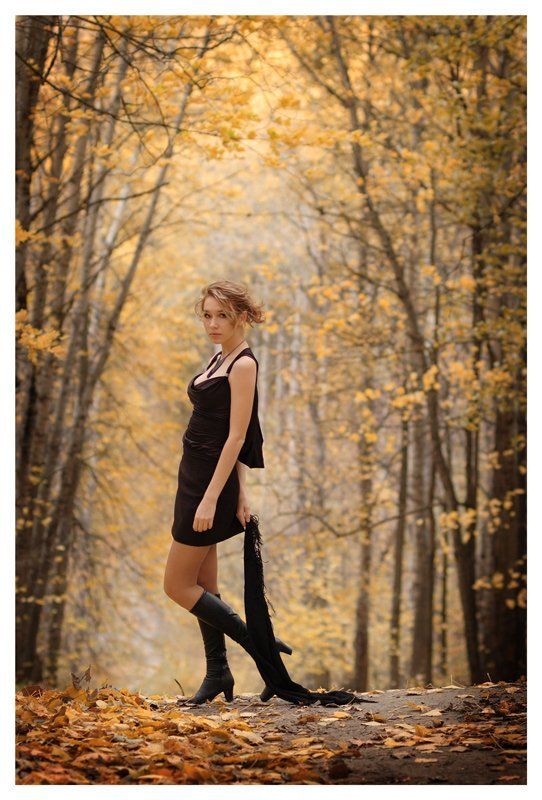 Последний ветер осени -взгляд фото превью