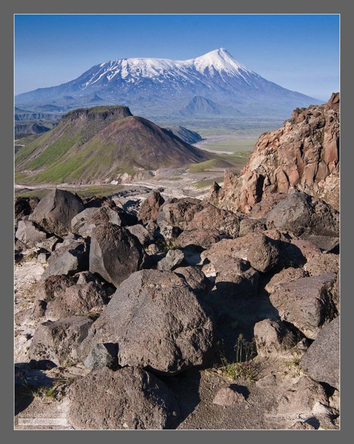 , Артем Безотечество