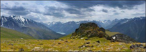 Горы слева, горы справа ...