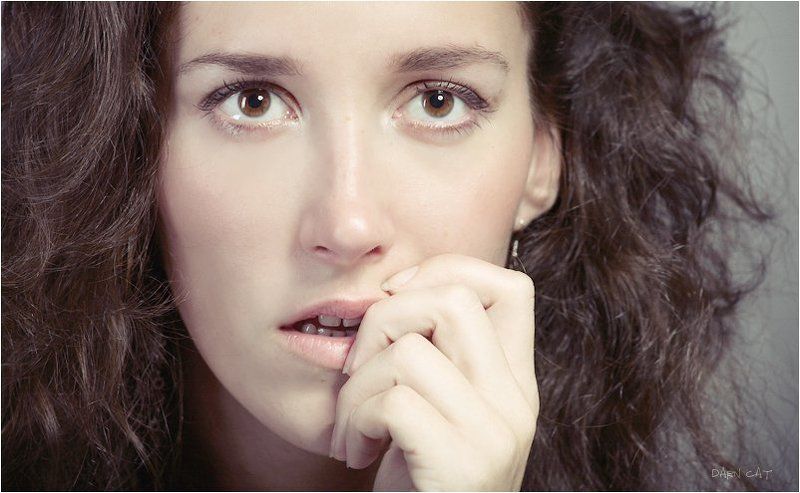 девушкаутрата, молчание, боль, глаза Утрата фото превью