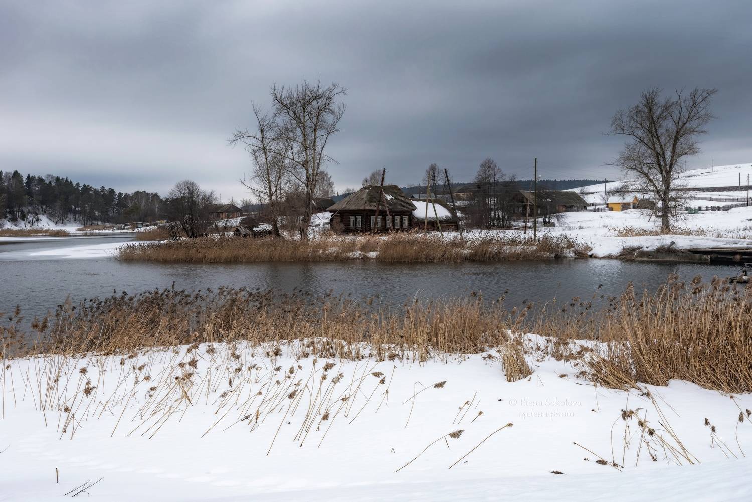 кислово, деревня, пермский край, весна, март, река, вода, лед, снег, дом, изба, Соколова Елена