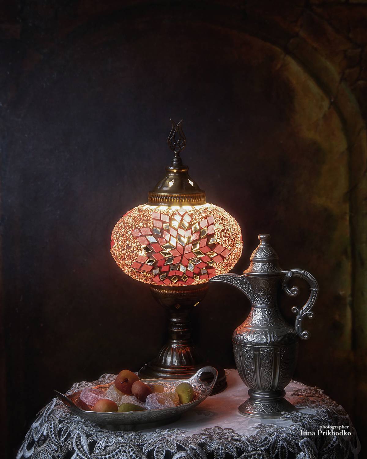натюрморт, настольная лампа, вечер, восточный стиль, Приходько Ирина