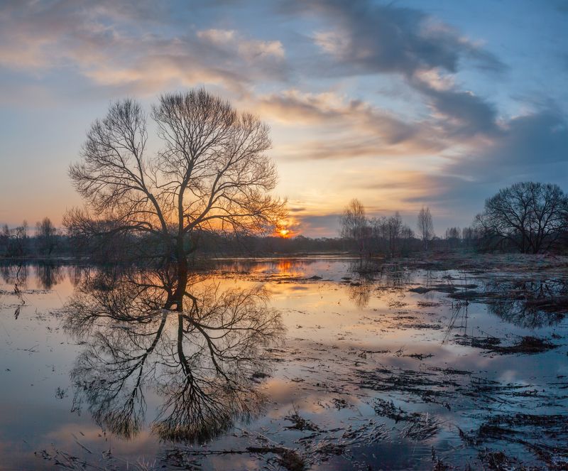 Весенний рассвет на реке ) фото превью