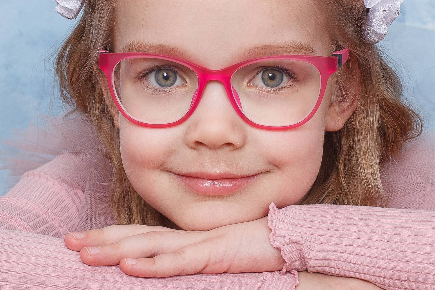 Детский портрет девочка в очках, Калита Иван Сергеевич