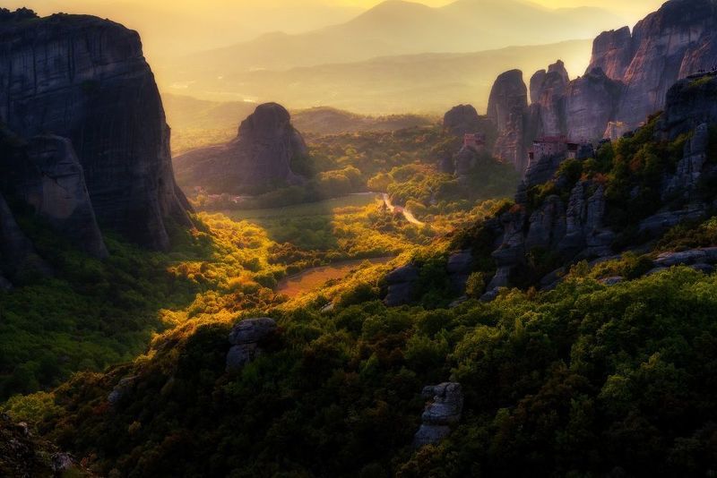 Весенний закат в Метеорах. фото превью