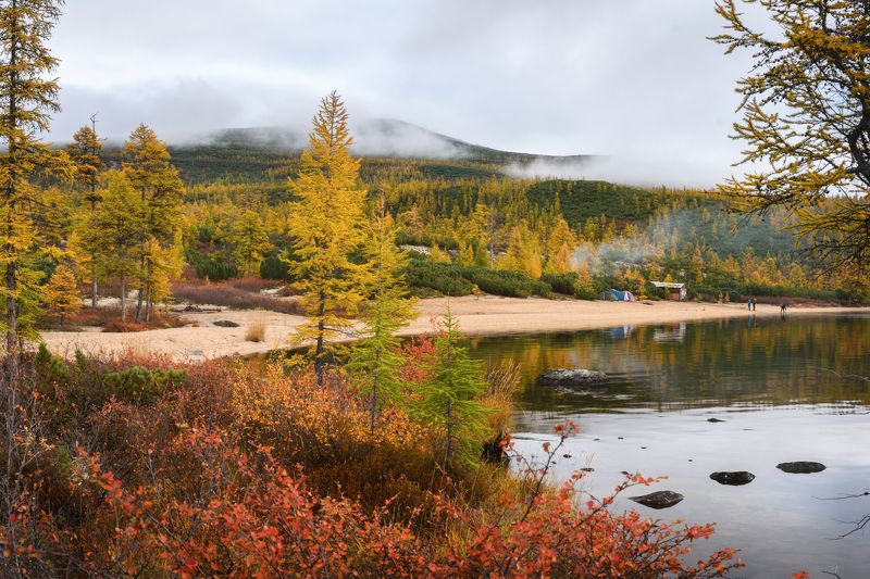 колыма, коса биологов ,озеро джека лондона, золотая осень, магаданская область \