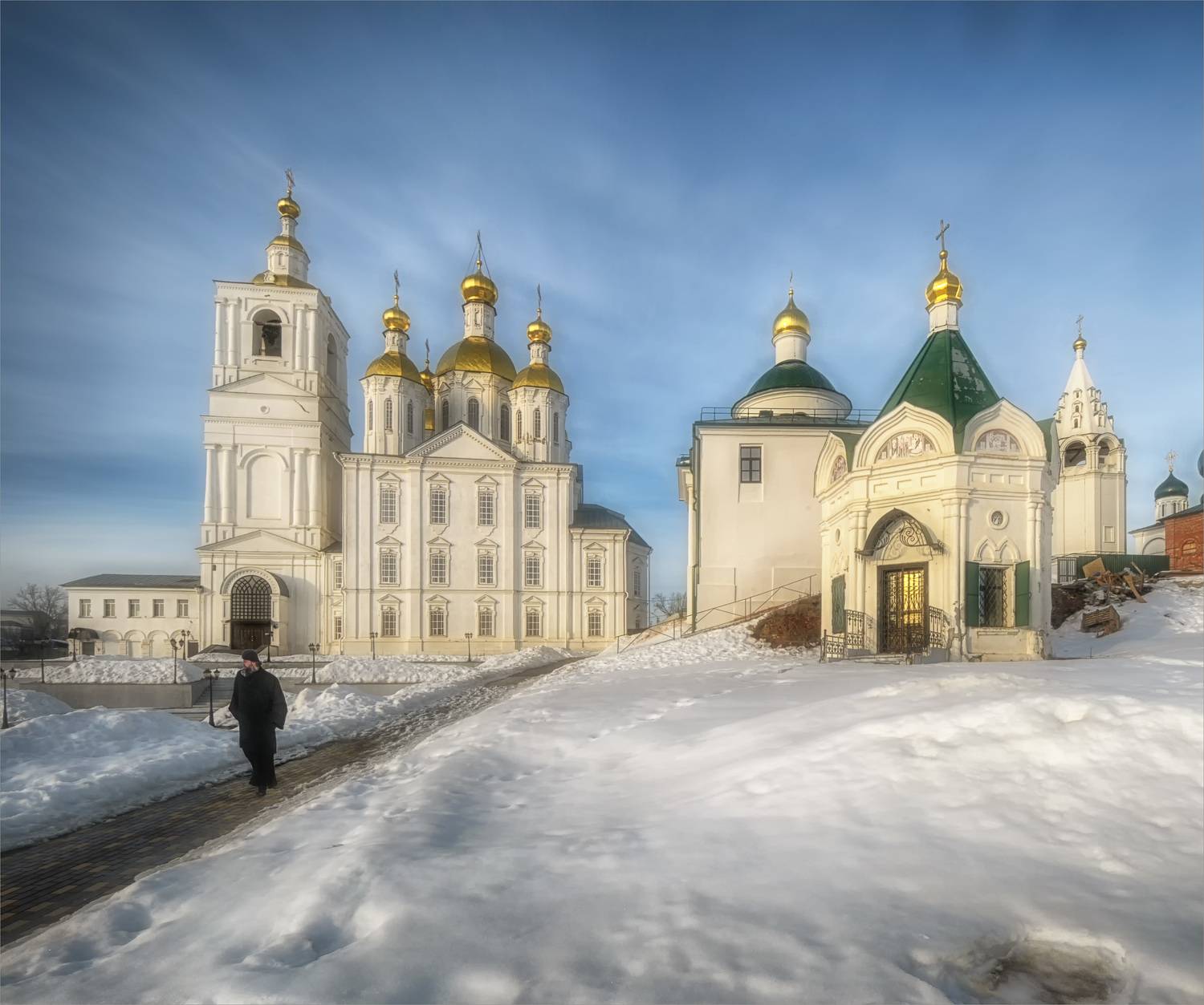 священник дорога церкви, Вера Петри