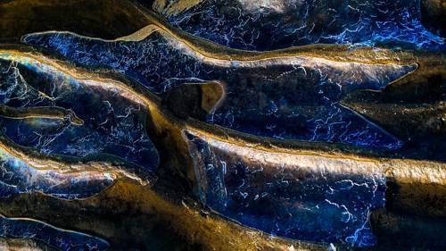 Old man leaning on the lightning rail