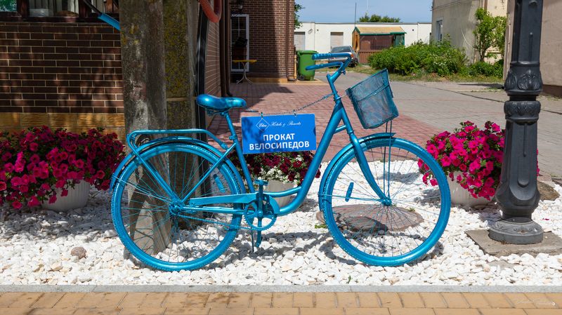 Зеленоградск, город, стрит, фотография, улица, туризм, велосипед, прогулка, Россия, Калининградская область, Свирин Вадим, 2023, Zelenogradsk, city, street, photography, street, tourism, bicycle, walk, Russia, Kaliningrad region, Vadim Svirin Прокат велосипедов. фото превью