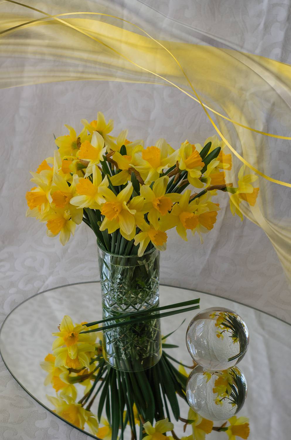 Нарциссы, весенние цветы, букет цветов, букет нарциссов, желтые нарциссы, цветы, натюрморт с нарциссами, Shadow Anna