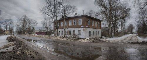 Ул. Ленина и ул. Революции