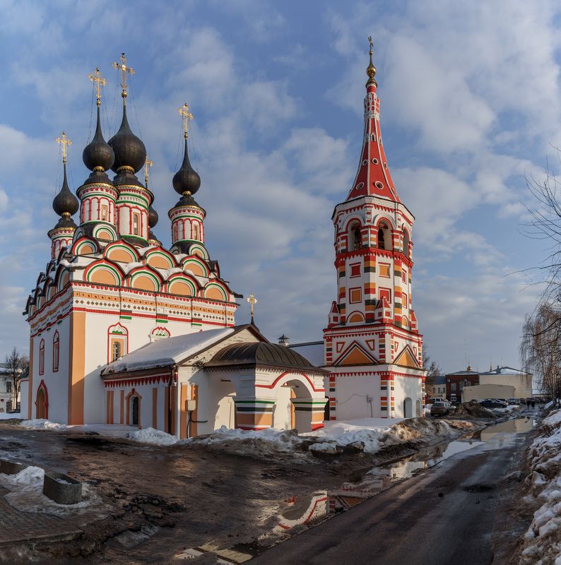 Суздаль. Лазаревская церковь. фото превью