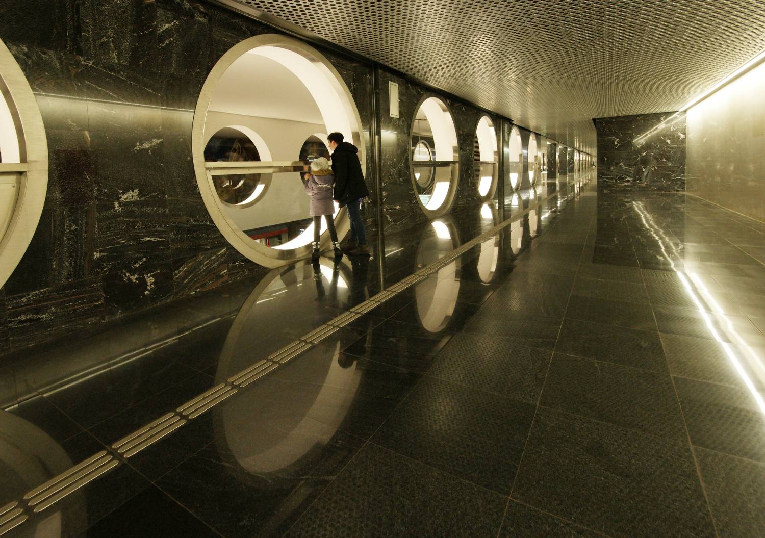 Электрозаводская, метро, БКЛ, отражения, Дмитрий Ткаченко