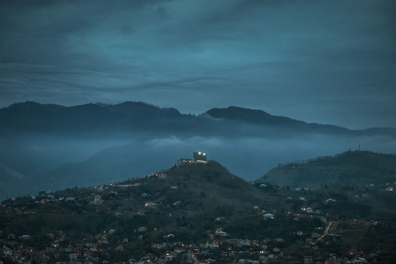 Argo Cable Car Top Station At Dusk фото превью