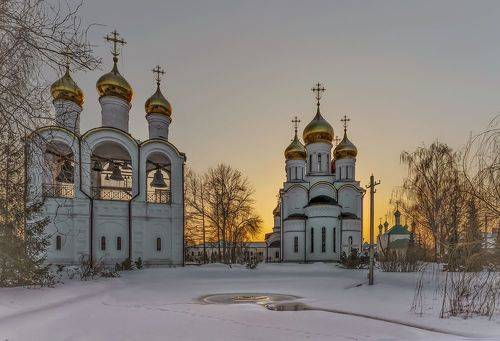 Меньше месяца ... была зима