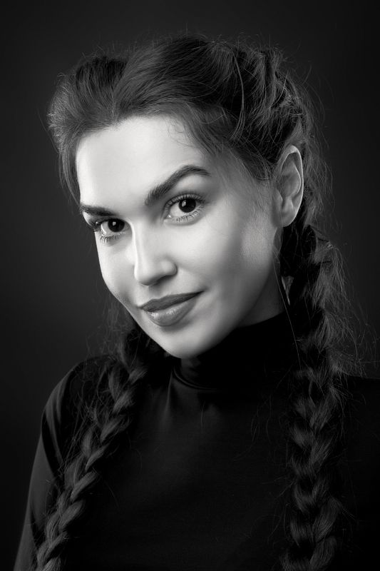 девушка, портрет, глаза, взгляд, чб *** фото превью