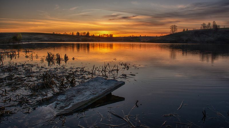 трубчевск, весна, апрель, озеро, закат «Закат над озером» фото превью