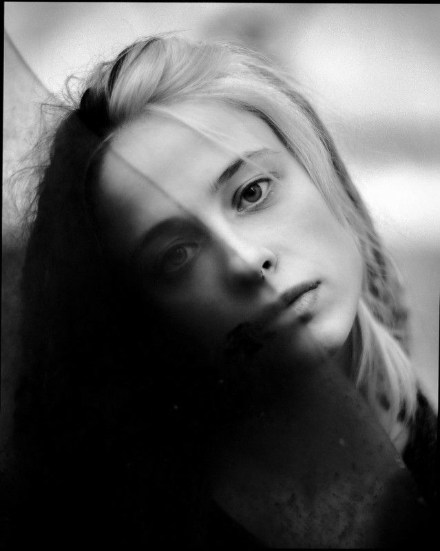 портрет, женский портрет, женская красота, девушка, чб, черное белое, драматично, гламур, модель, model, glamur, portrait, bw, black and white Настя фото превью