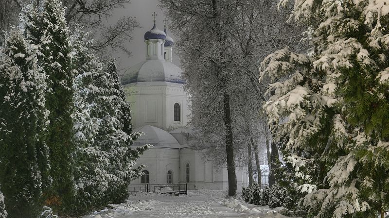 трубчевск, зима, храм «Благодатный вечер» фото превью