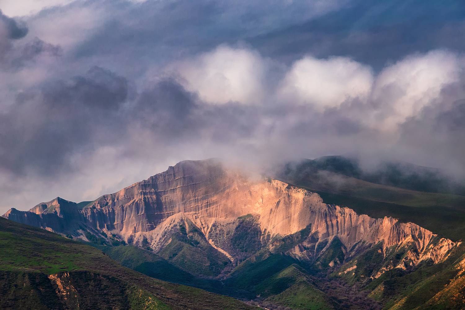 кыргызстан,, Элина Магалимова
