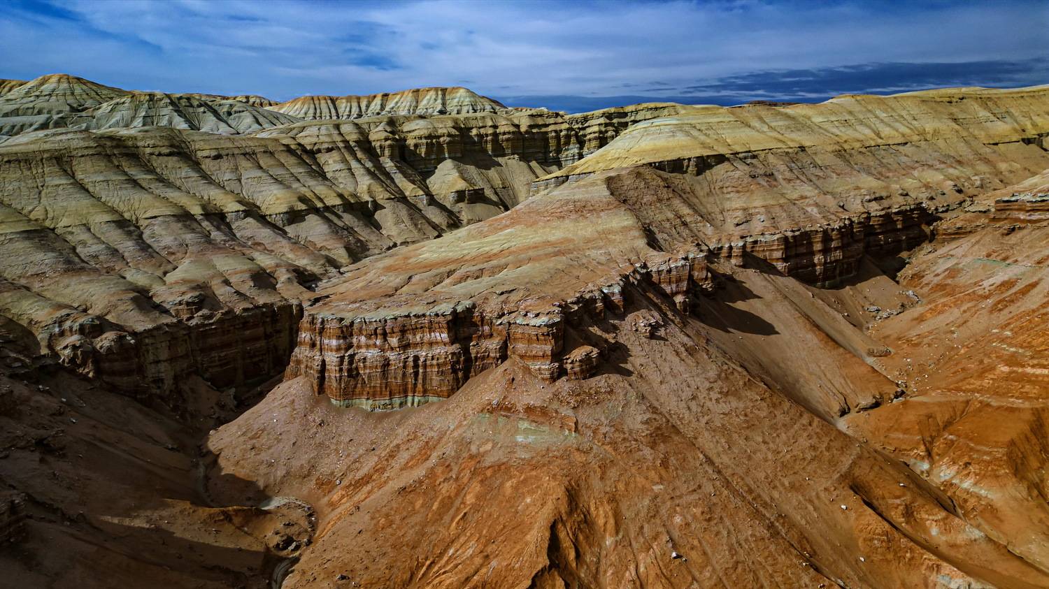 алтын-эмель, Евгений Дроботенко