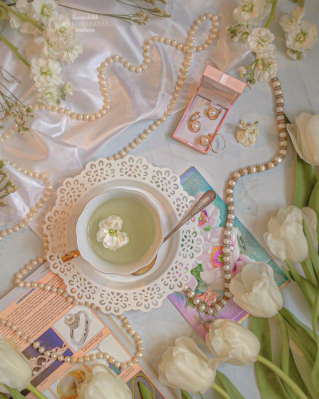 Женские штучки фото превью