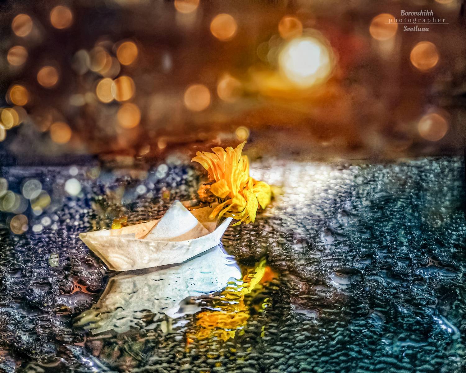 макро,  macro, macro lens, миниатюра, закат, отражение, боке, бумажный кораблик, макро на телефон, Светлана Боровских