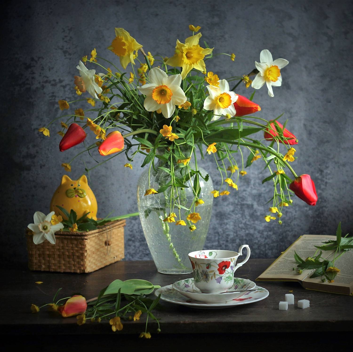 , Людмила Хрусталева*