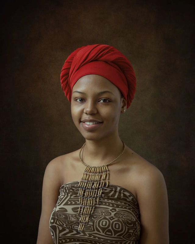 портрет девушка Фатумата фото превью