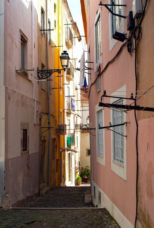 Lisbon - Mouraria фото превью