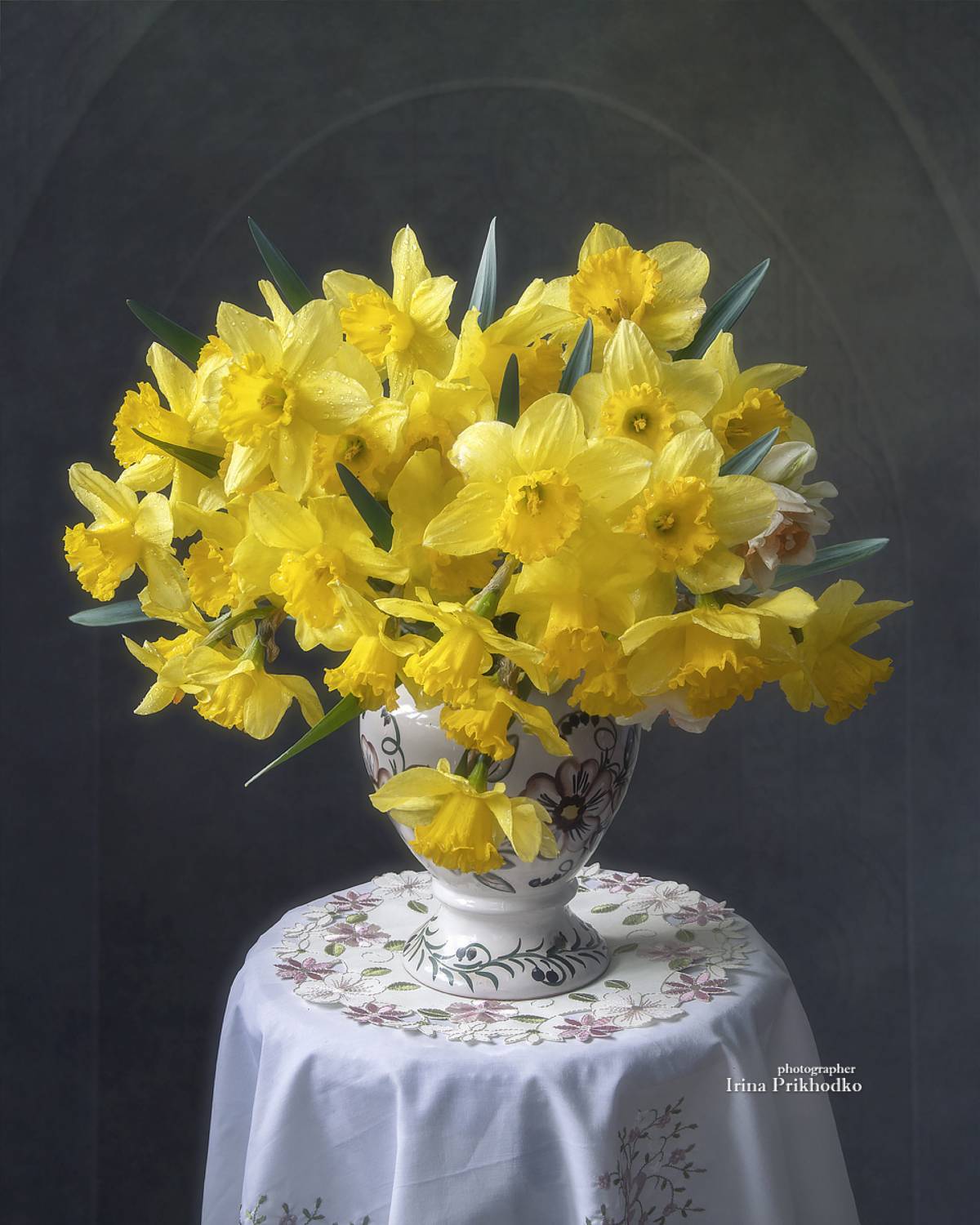 натюрморт, цветы, букеты, весна, нарциссы, Приходько Ирина
