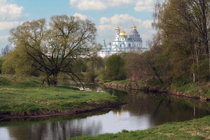 Весна в Истре фото превью