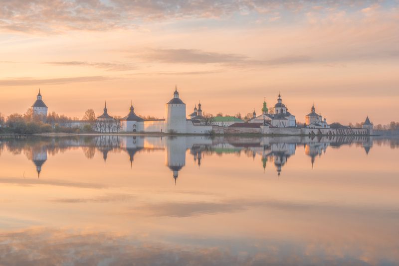 Утро у монастыря... фото превью