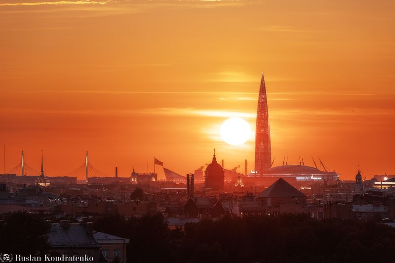 санкт-петербург, закат, лахта-центр, лахта, небоскреб, прострел, зенит арена, газпром арена, казанский собор, композитная фотография, time blending Закат над Санкт-Петербургом фото превью