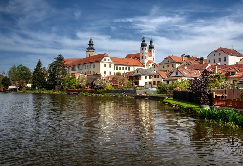 чехия, весна, городок Про маленький городок Тельч. фото превью