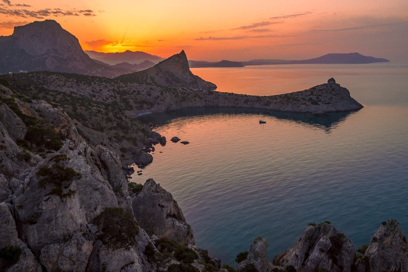 Новый свет Утро в Царской бухте фото превью