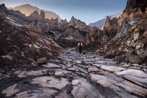 Утро в соляных горах