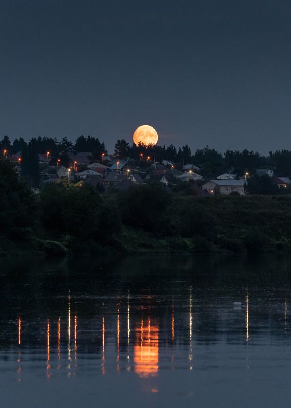луна, река, полнолуние, ночь Луна над рекой фото превью