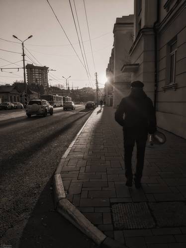 На улицах волжского города