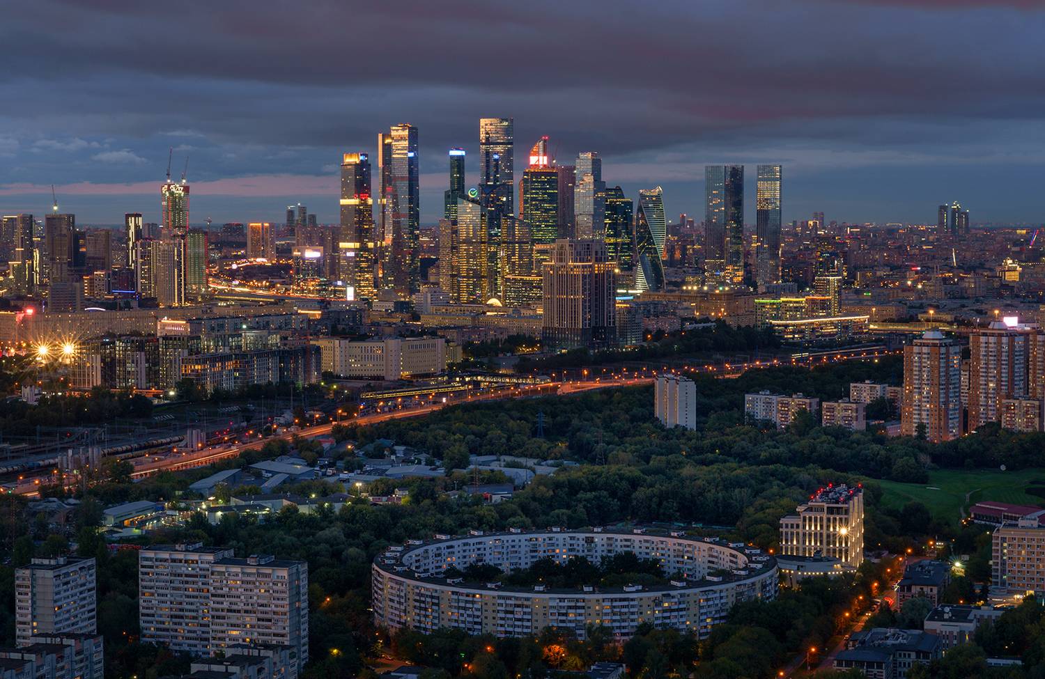 , Лариса Дука