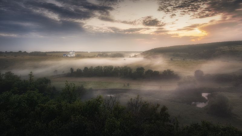Вечерний туман фото превью