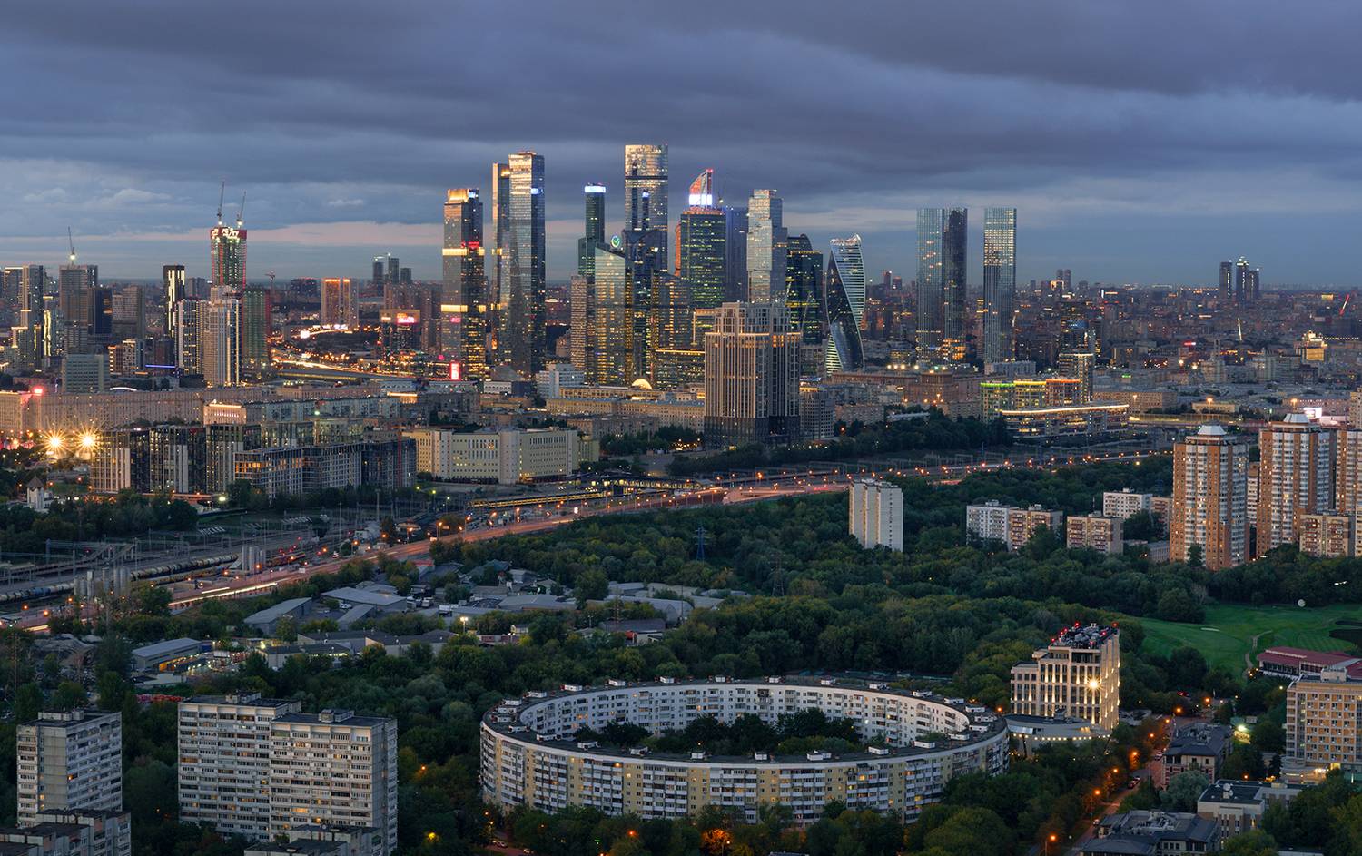 , Лариса Дука