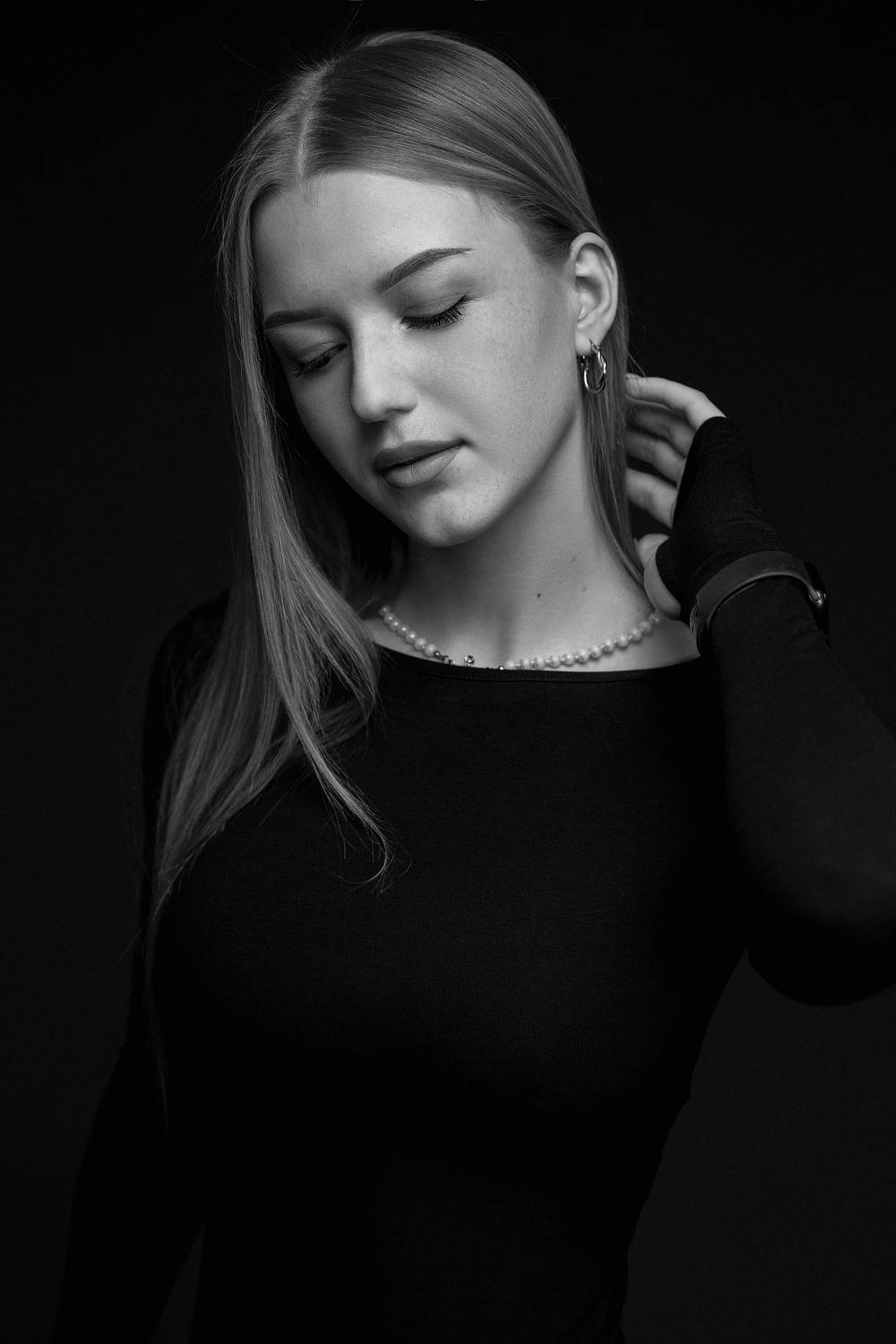 model, young, portrait, творческий портрет, женский портрет, woman, young woman, glamour, постановка, постановочная фотография, fashion, чб, чёрно-белое фото, bw, blackandwhite, fine art, sexy, Васильев Владимир