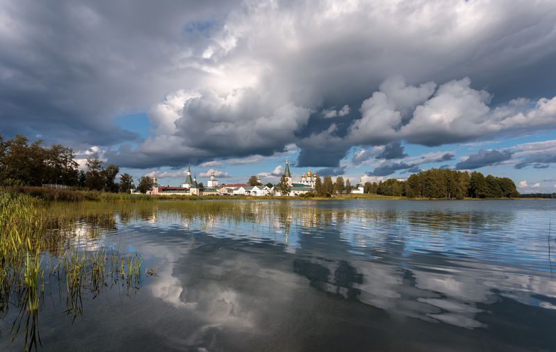Валдайский Иверский Святоозерский Богородицкий мужской монастырь фото превью